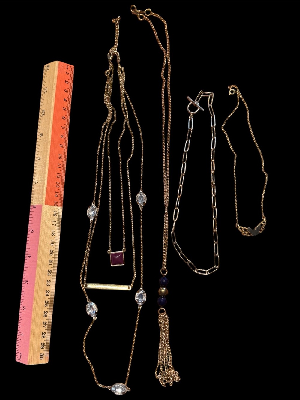 4 goldtone Necklaces all ready to wear!